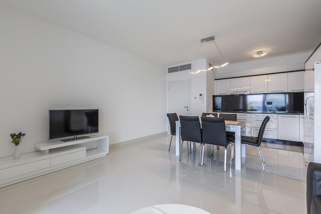Villa Sky ميميتسا المظهر الخارجي الصورة